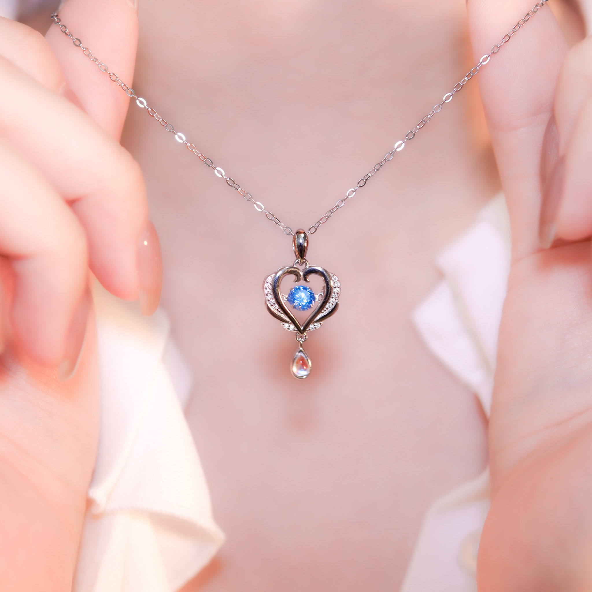 | 925 Silver・Glass Stone | Dancing Hot Balloon Necklace（White/ Blue） | NE1179 |