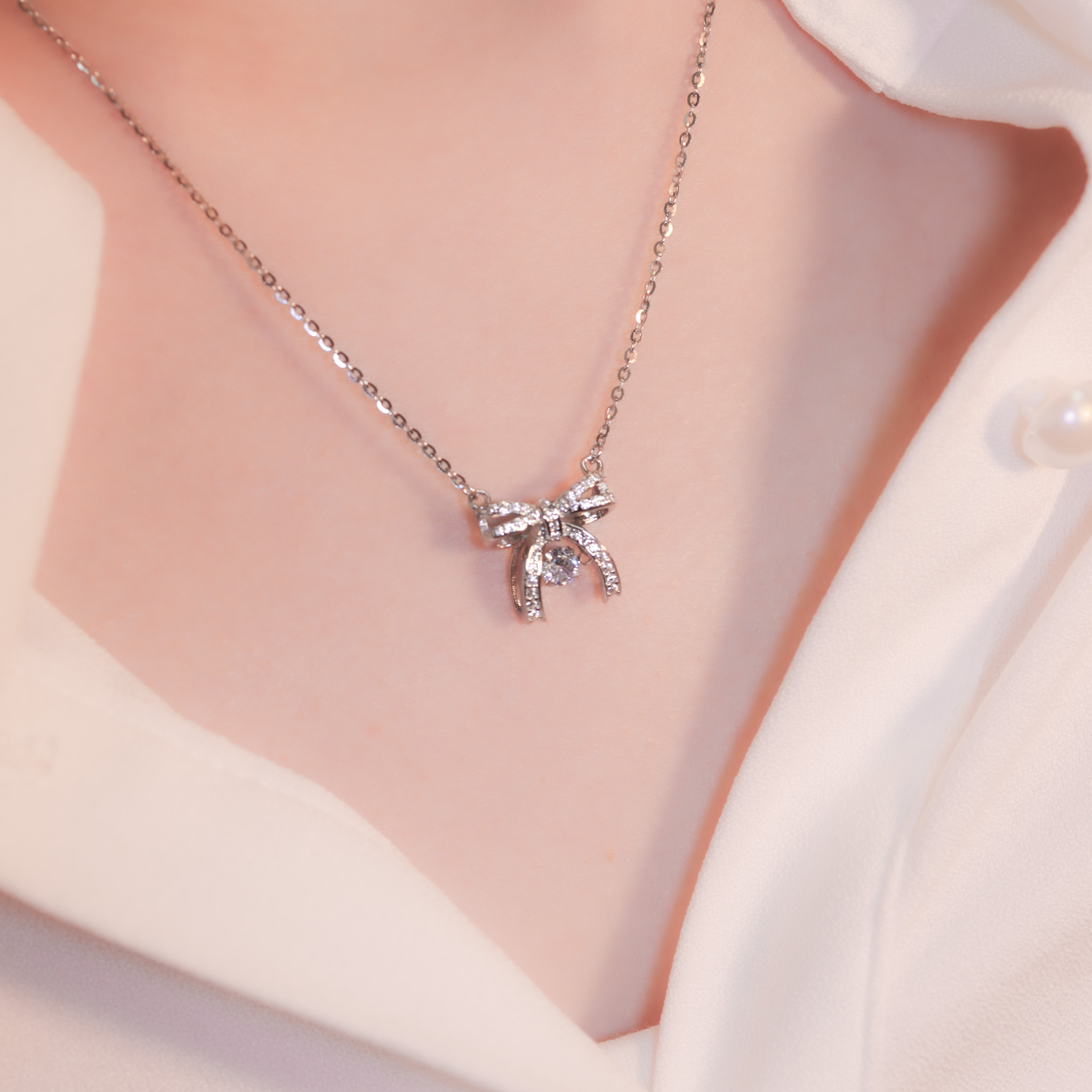 | 925 Silver・White Gold・Rose Gold | Dancing Wish Bow Necklace（Silver / Rose Gold） | NE1184 |