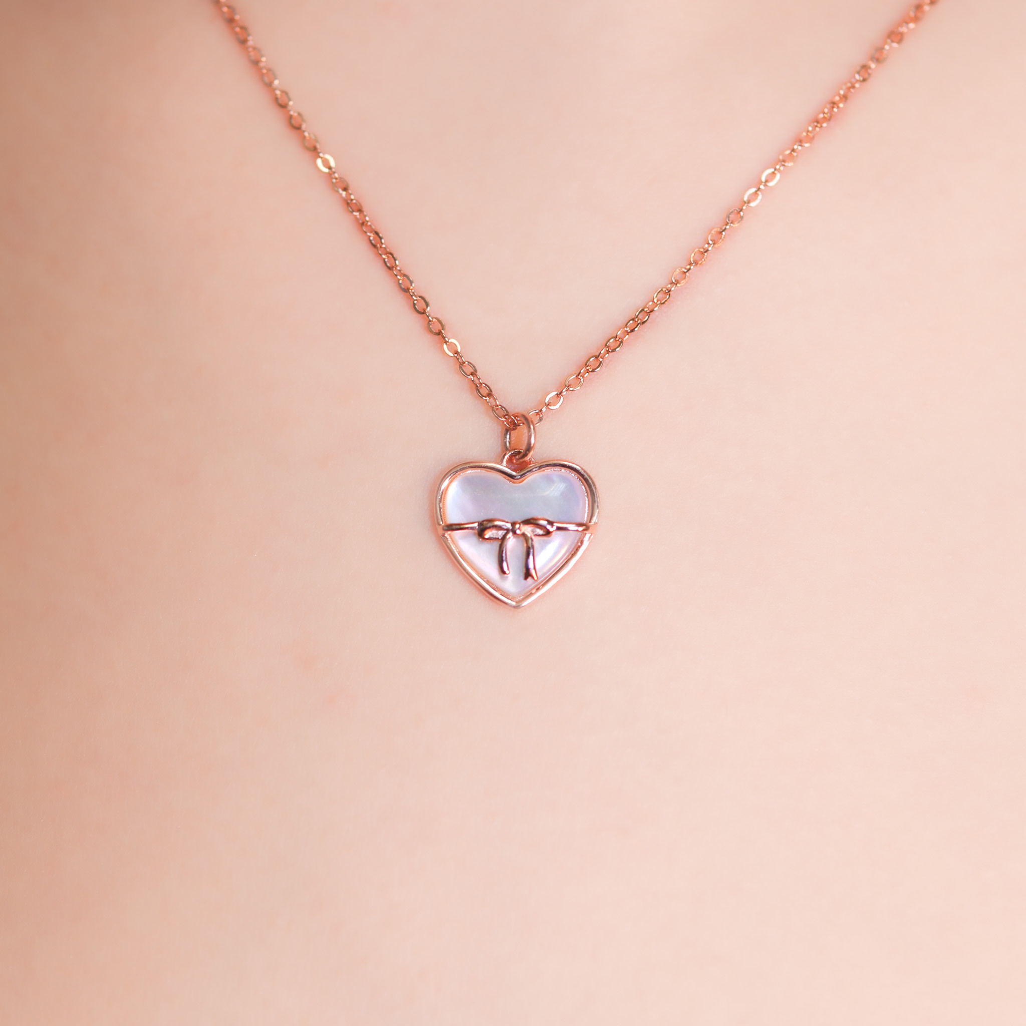 | 925 Silver・White Gold・Rose Gold | Love Ribbon Necklace（Silver / Rose Gold） | NE1177 |