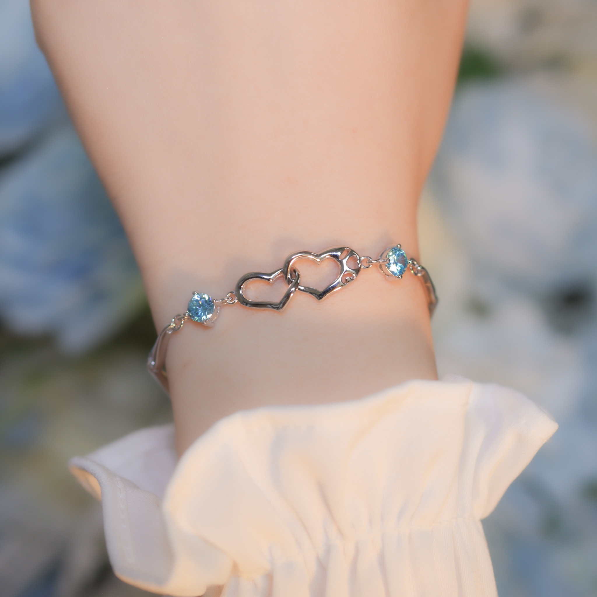 | 925 Silver・ White Gold | Love Connection Bracelet （White / Blue） | BR1121 |