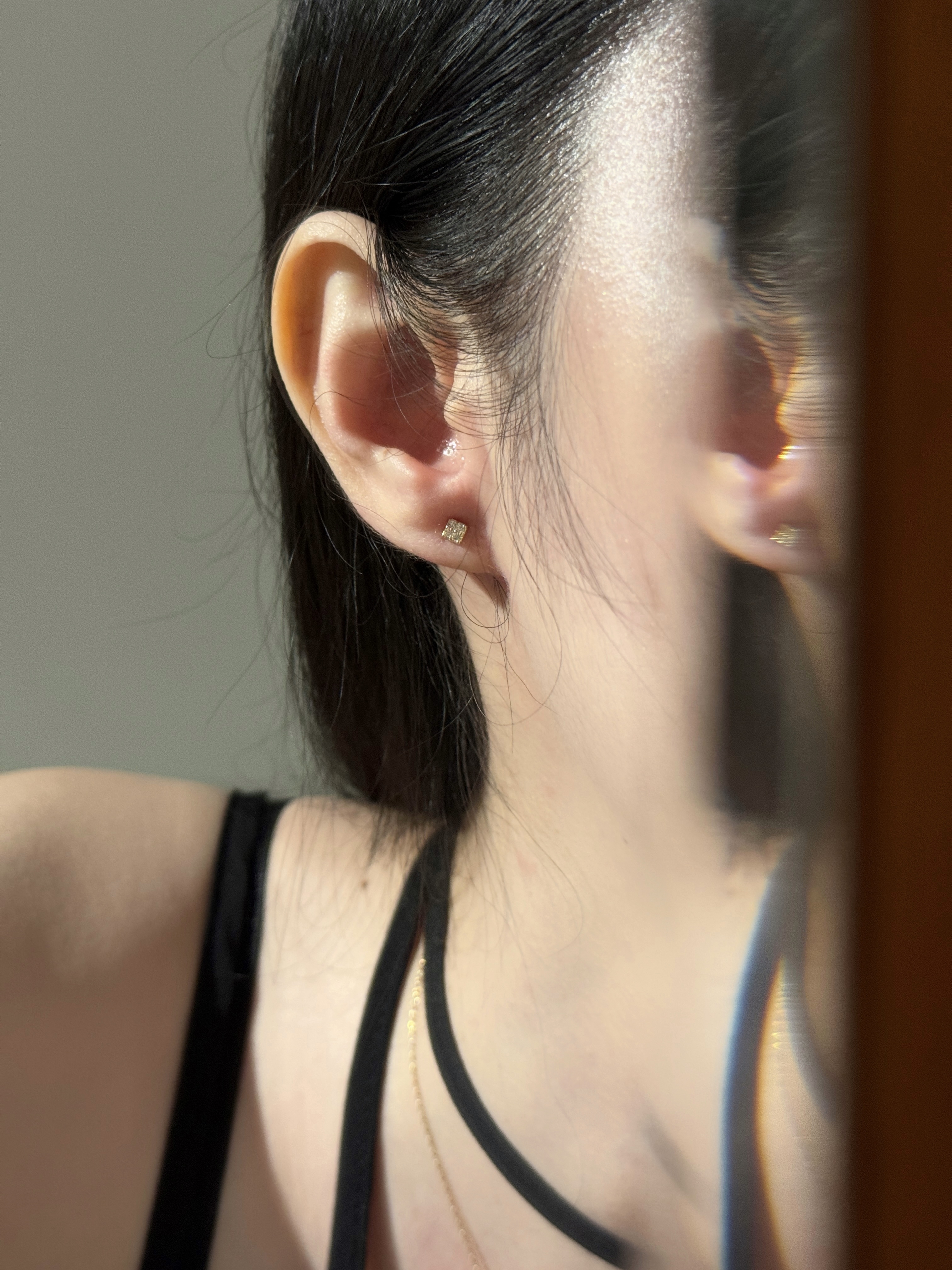 公主方小碎鑽耳環