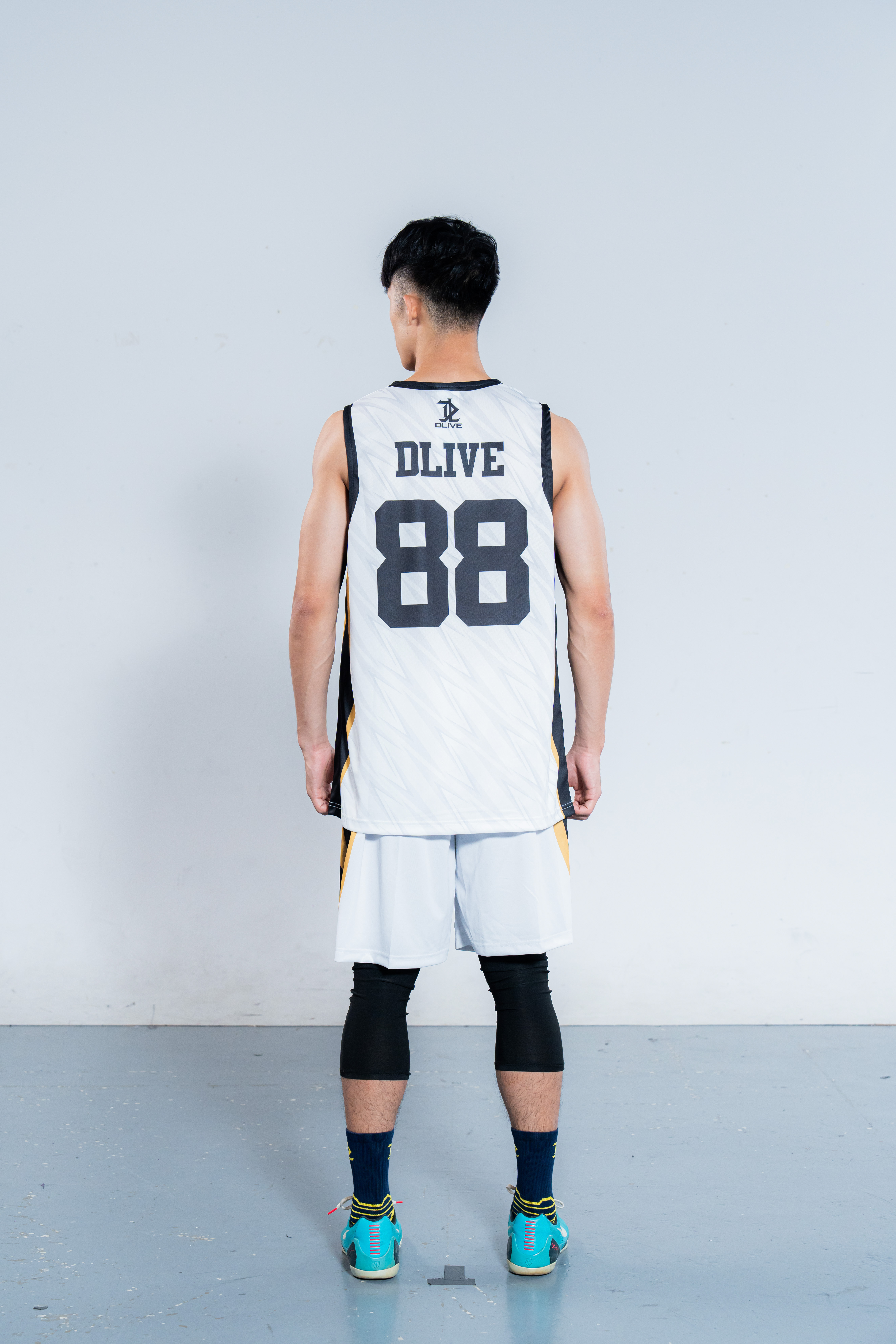 單面昇華V領籃球服 - 索爾