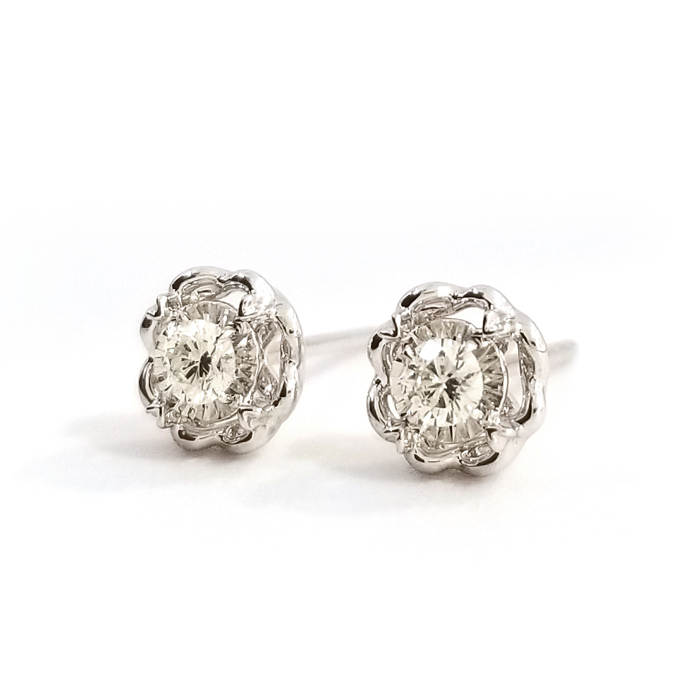 18K白金天然鑽石耳環