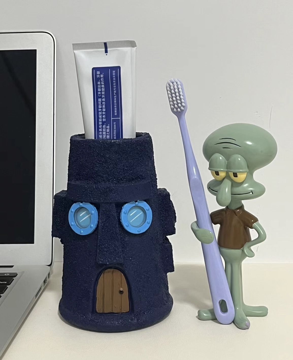 #預購 BJY STORE 海綿寶寶 章魚哥 復活石像牙刷架 置物架