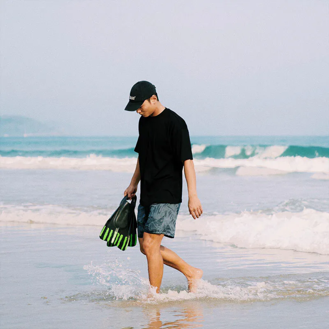 ▲Zurf 沙灘印花速乾彈力短褲 灰色[ZK135-001]