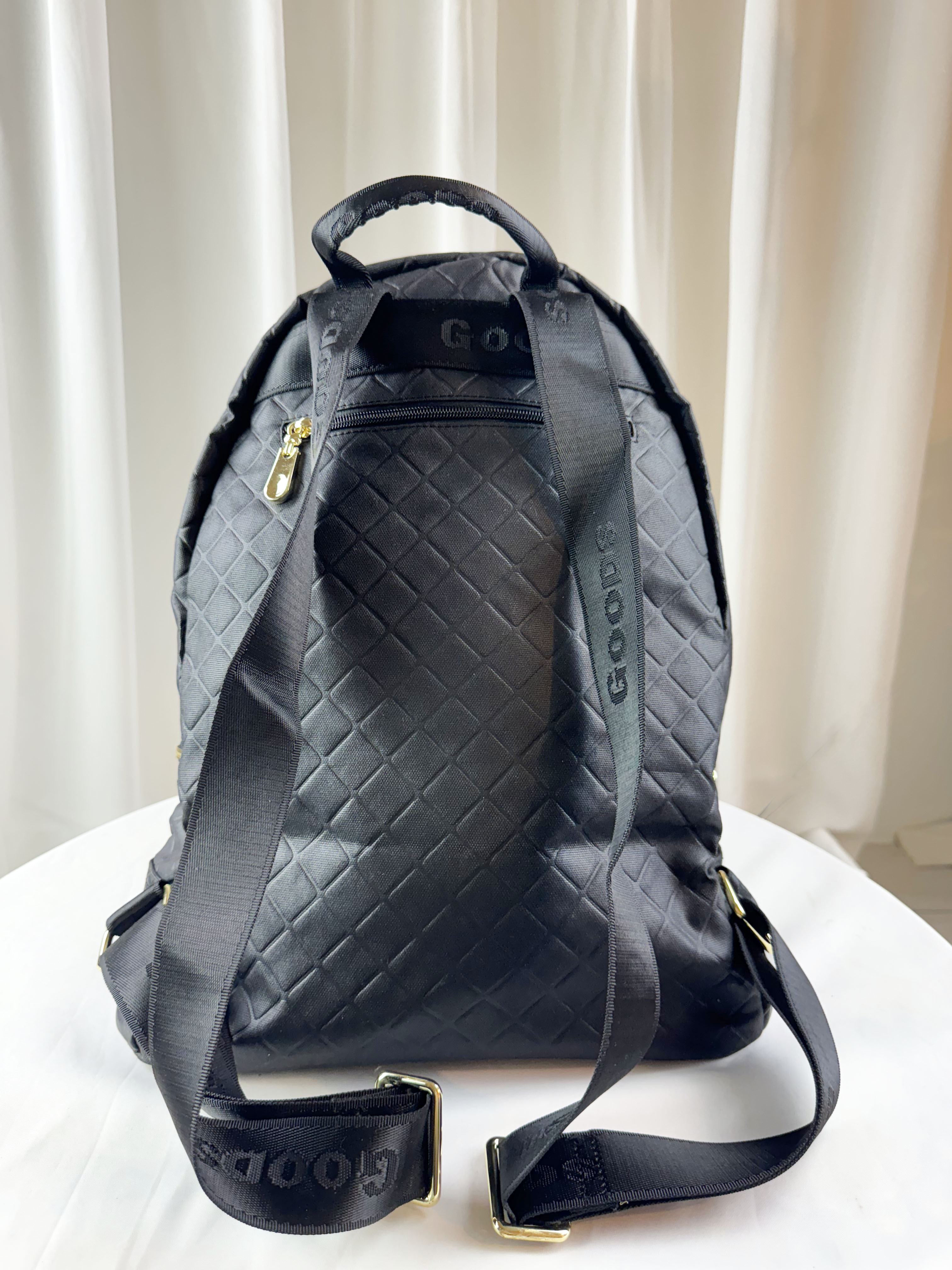 GOODS 霧面黑 菱格紋運動風後背包 #2622