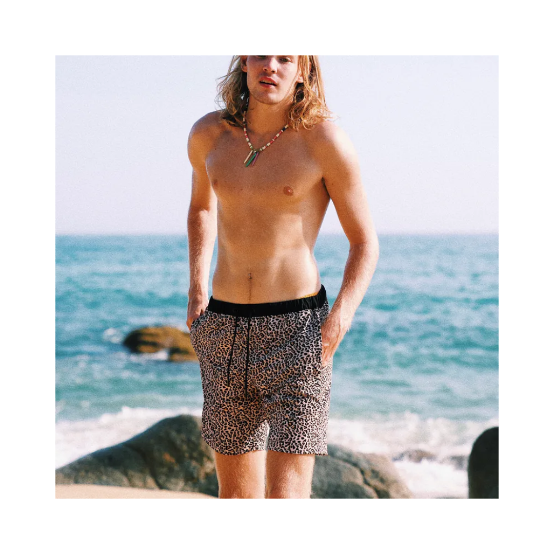 ▲Zurf 豹紋拼接速乾彈力短褲 [ZK112]