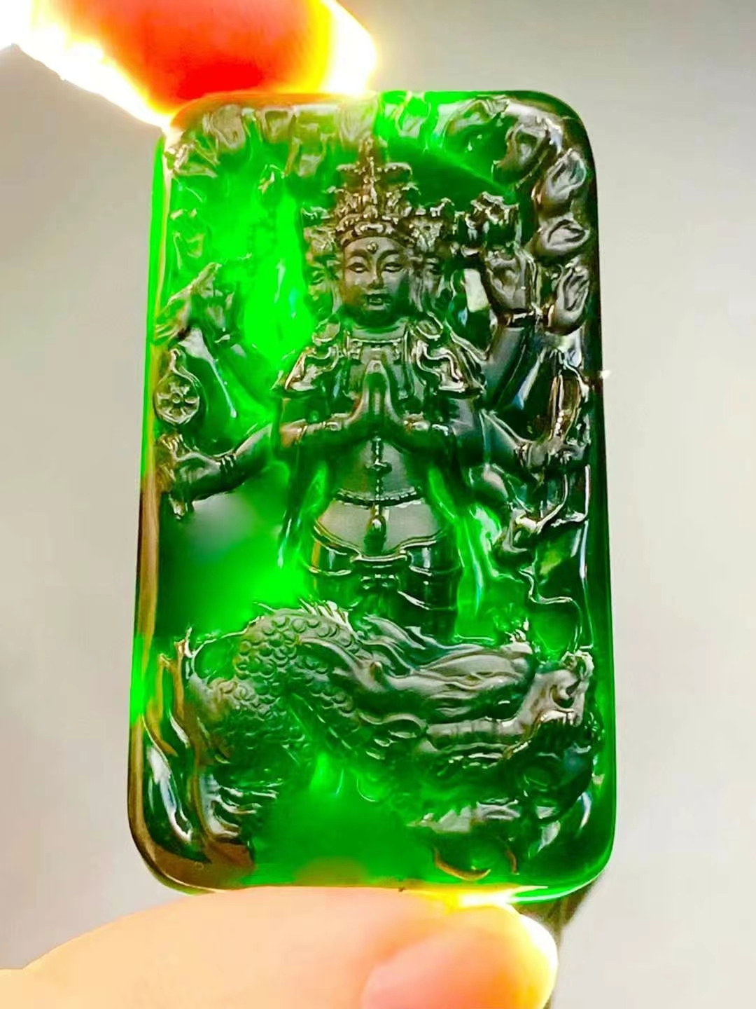 墨翠護龍千手觀音,天然翡翠A玉, 緬甸玉, Jade, Jadeite