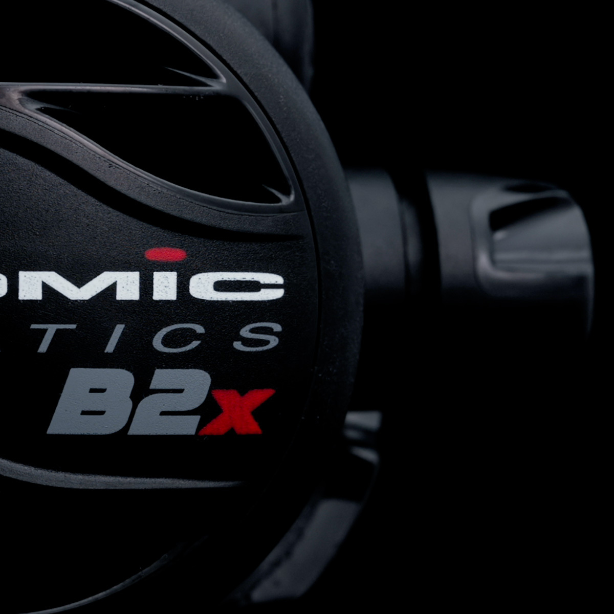 ▲Atomic B2x 調節器