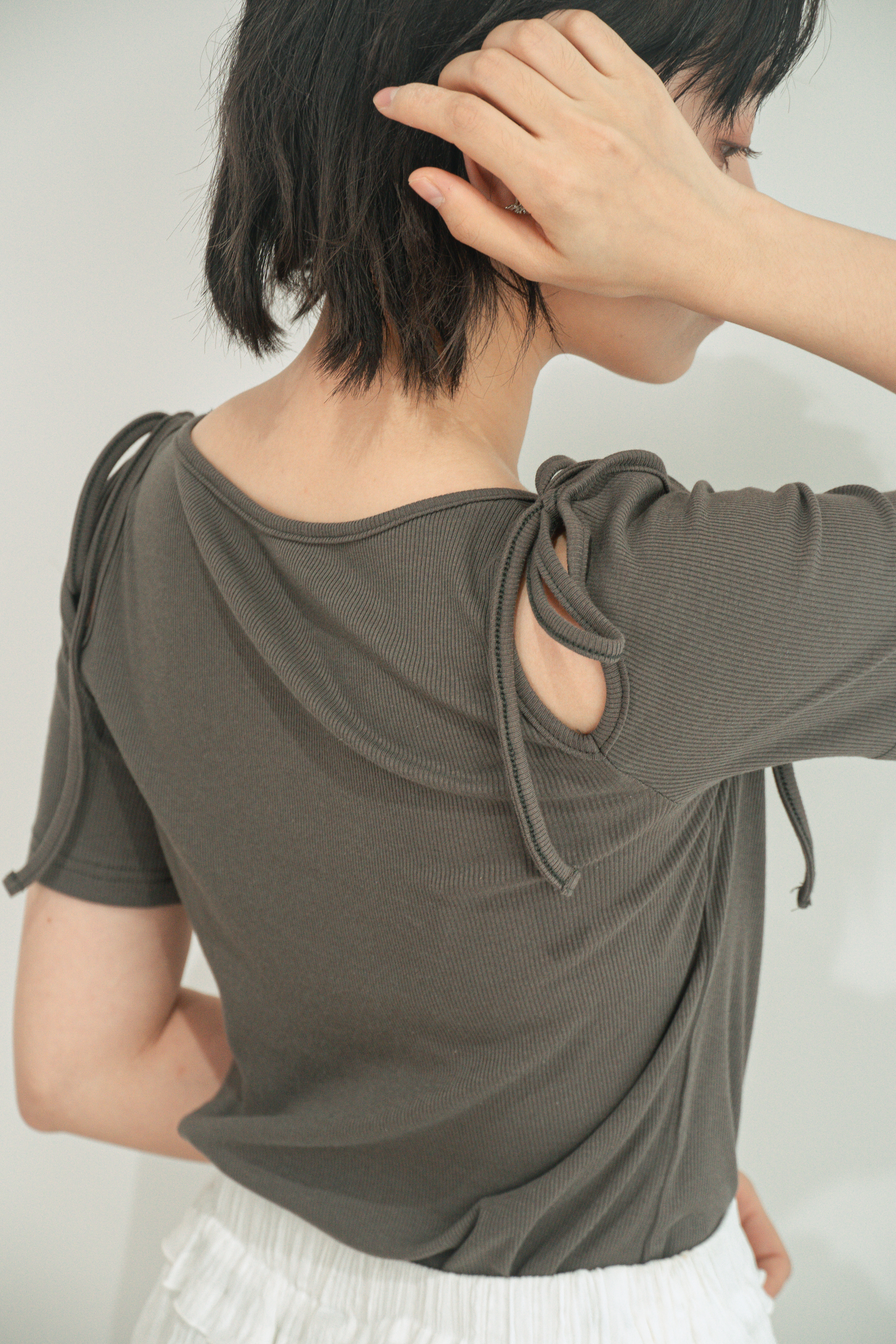 蝴蝶結綁帶大彈性上衣 - BL10254