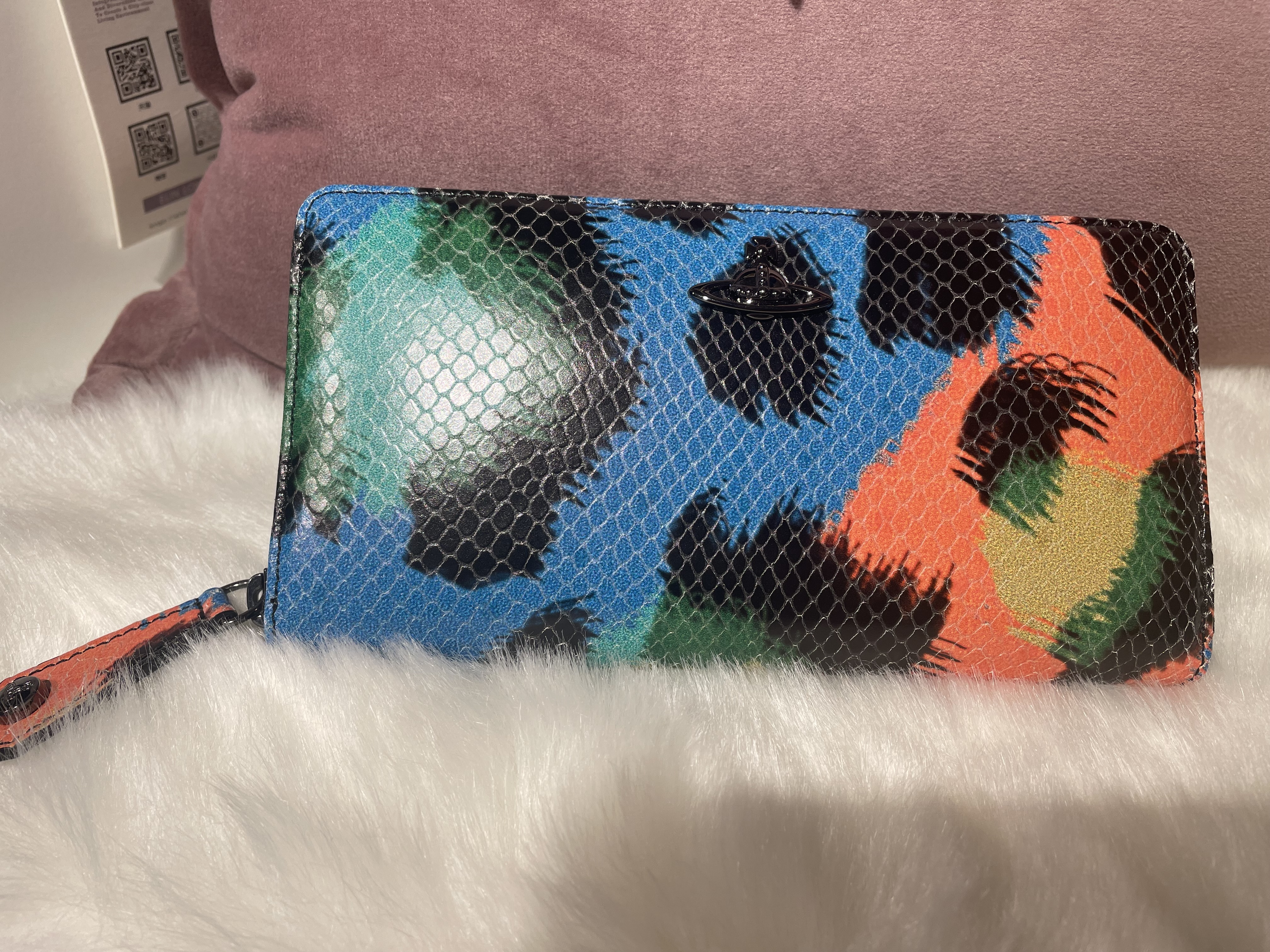 Westwood zip round wallet (multi color)