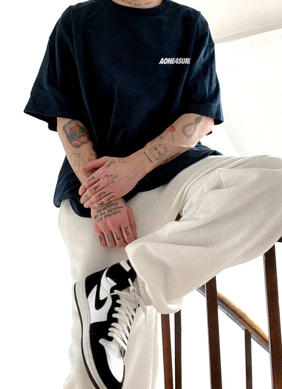 Aone4sure 經典LOGO 短T T恤