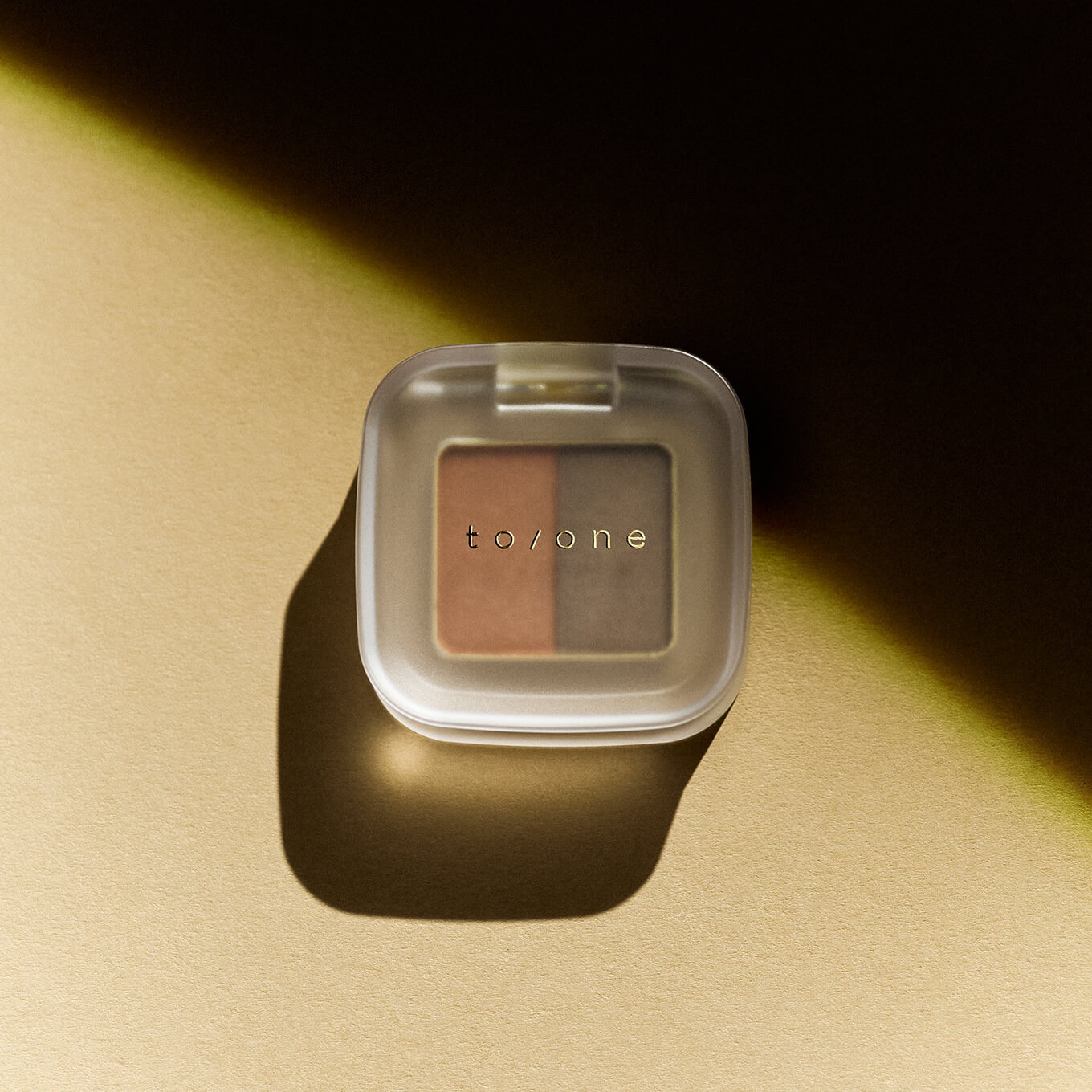 to / one 新色雙色眼影