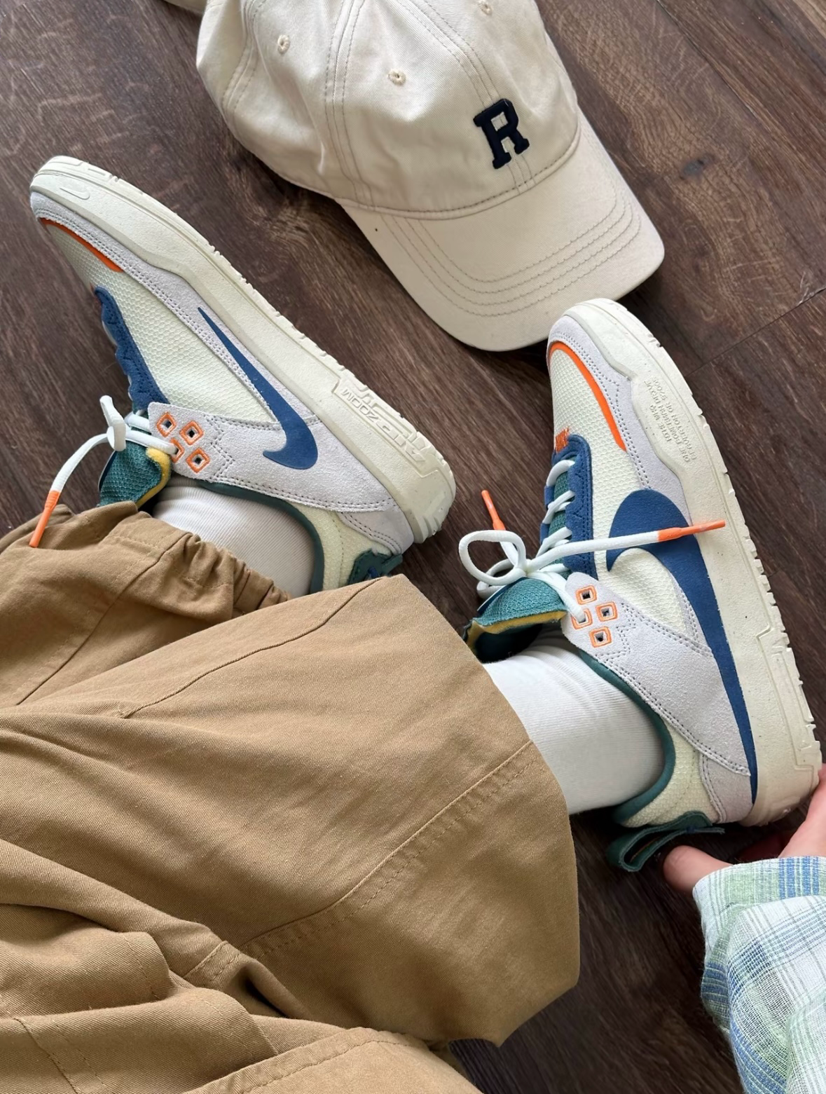 Nike SB Day One 復古奶油綠 米白色 麂皮 解構 大童款 小Dunk HM3720-141/預購