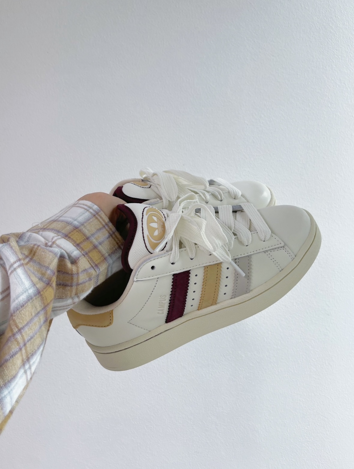 Adidas Originals 生椰拿鐵 奶油色 復古 麵包鞋 皮革 男女款 IH3278/預購