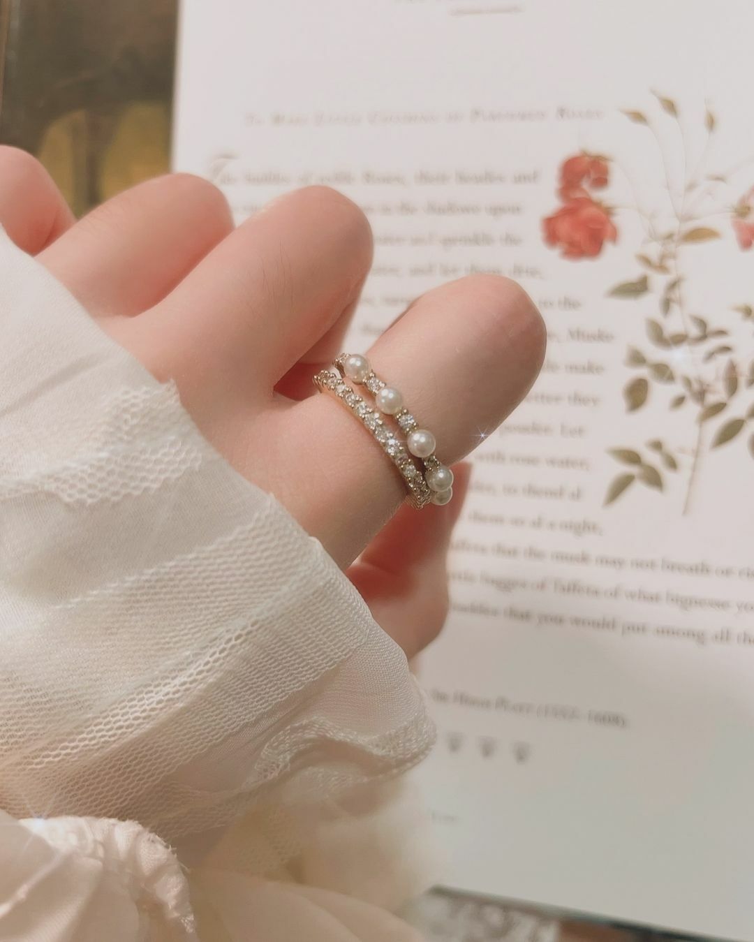 珍珠皇冠造型雙層金色醫療鋼開口戒