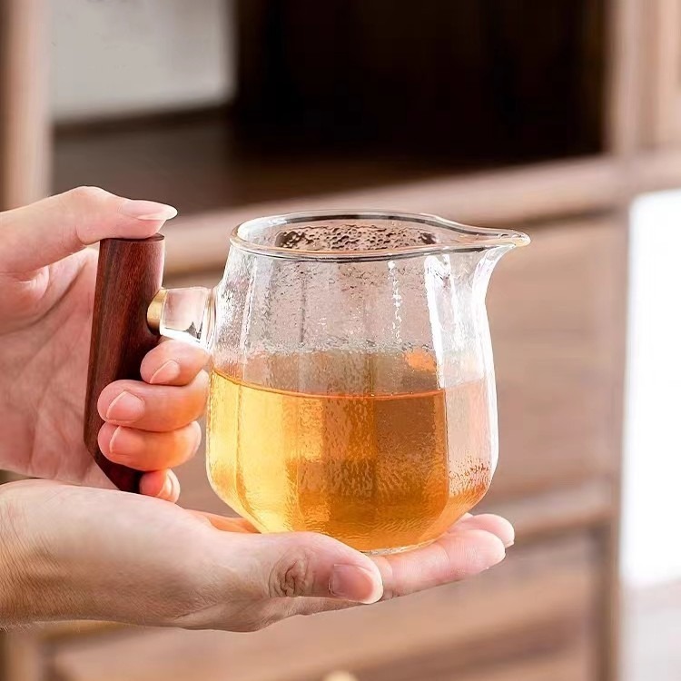 木把錘紋玻璃茶海【B1】