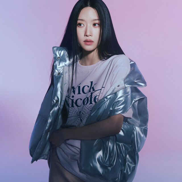 Nick Nicole BIG BUTTERFLY SLEEVE TOP_BLACK PURPLE