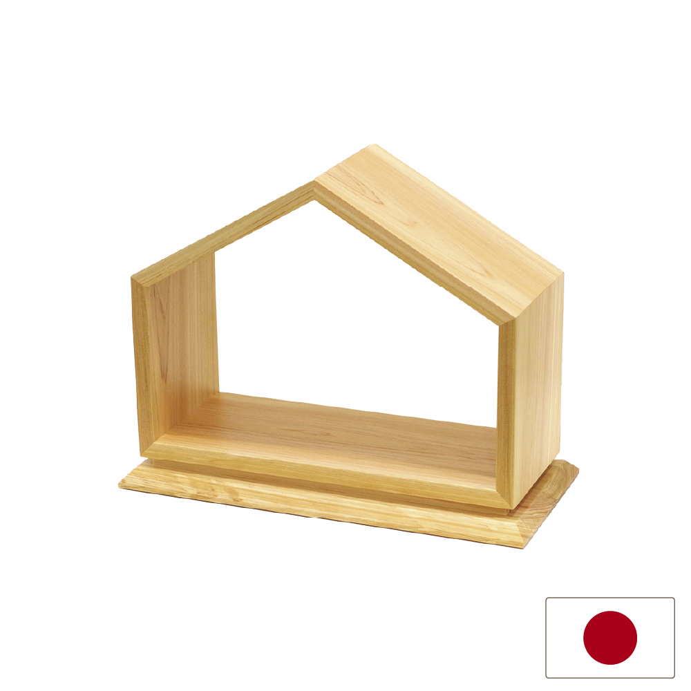 小房子造型的檜木祈念台