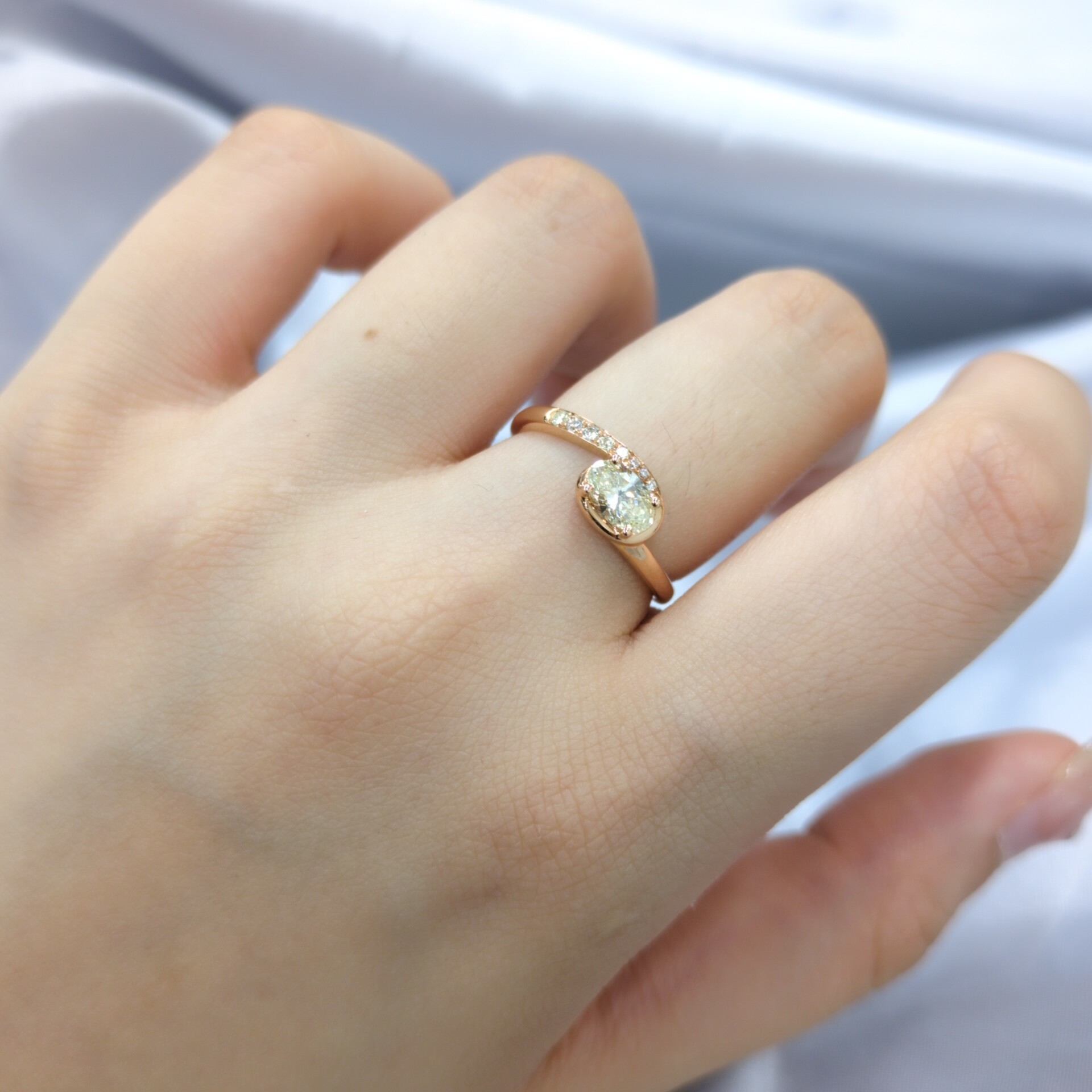 18K Rose Gold 0.48ct Oval Cut Diamond Ring