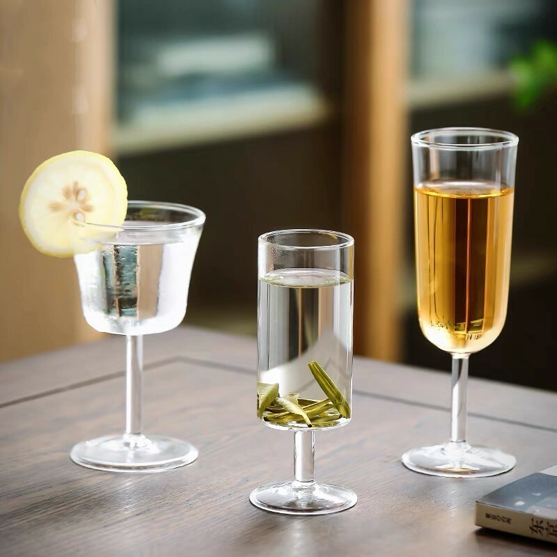 水晶通透高腳玻璃杯