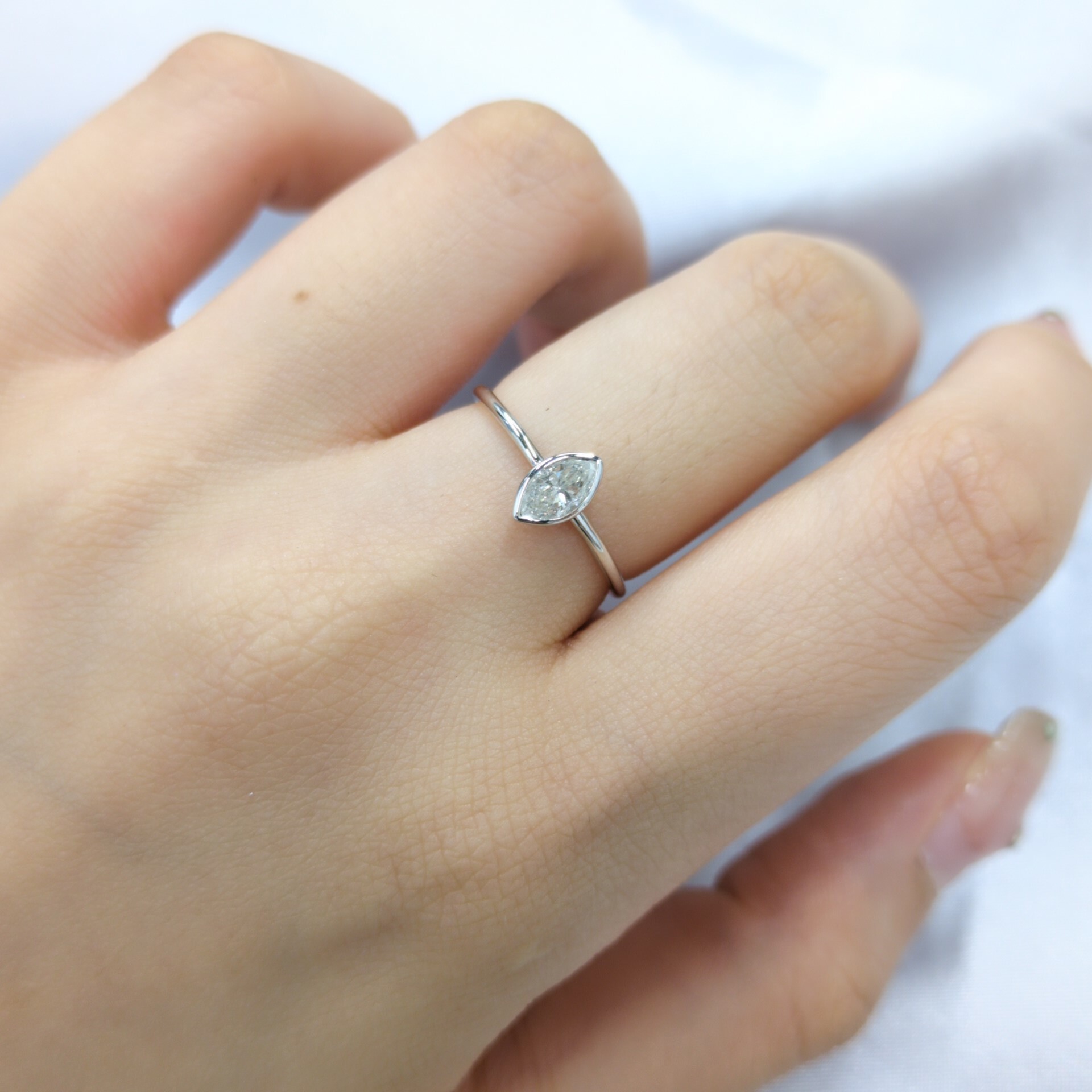 全新18K白金【單粒34份欖尖形鑽石】戒指