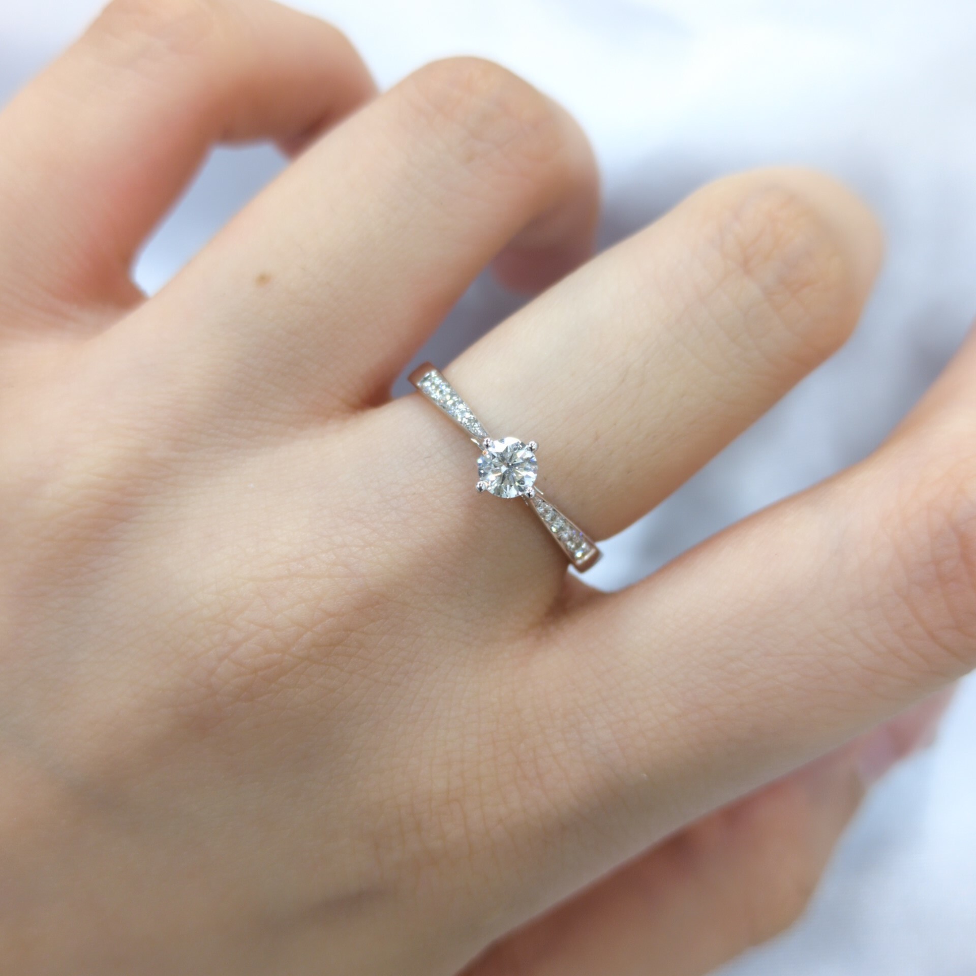 18K White Gold 0.30ct Diamond Ring