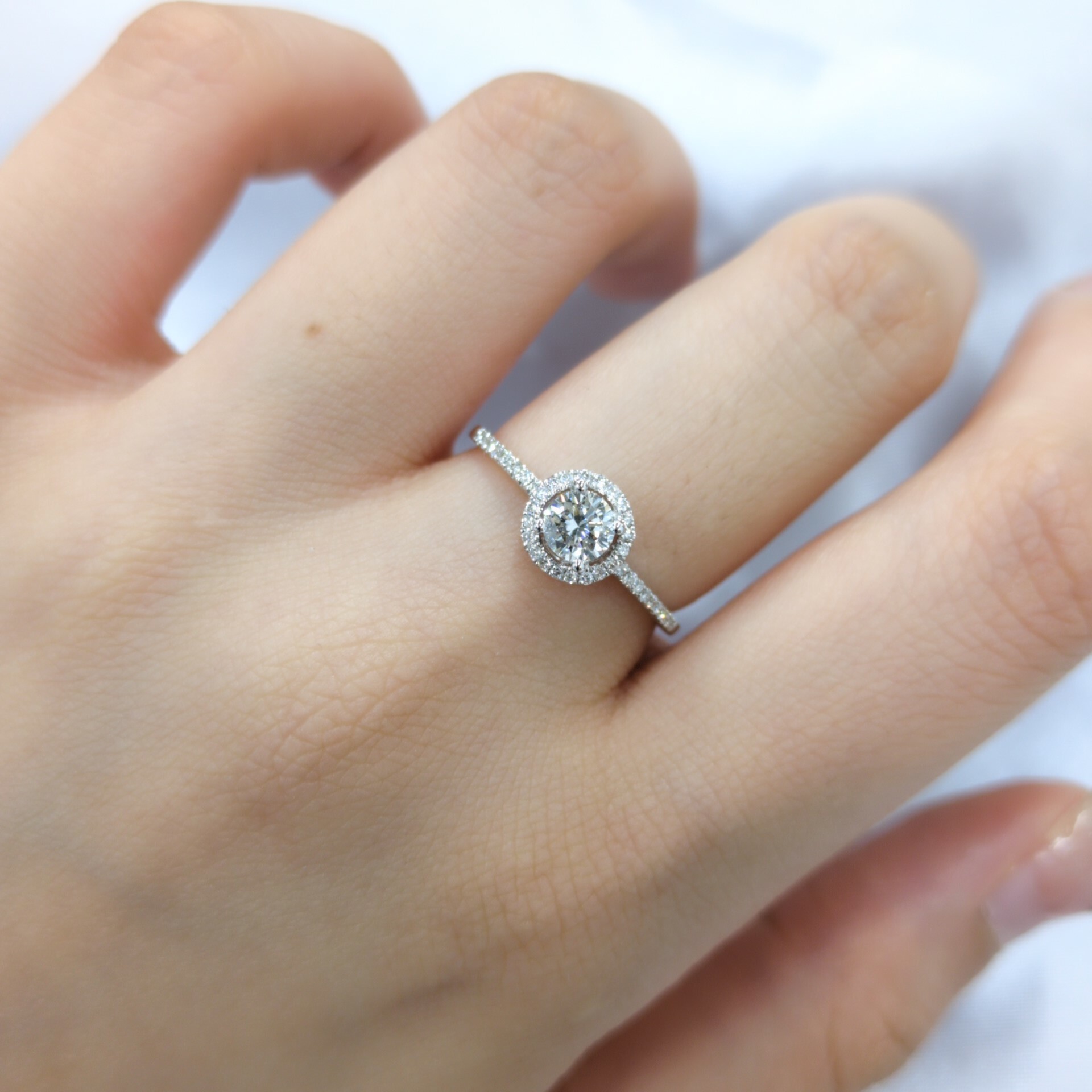 18K White Gold 0.44ct Diamond Ring