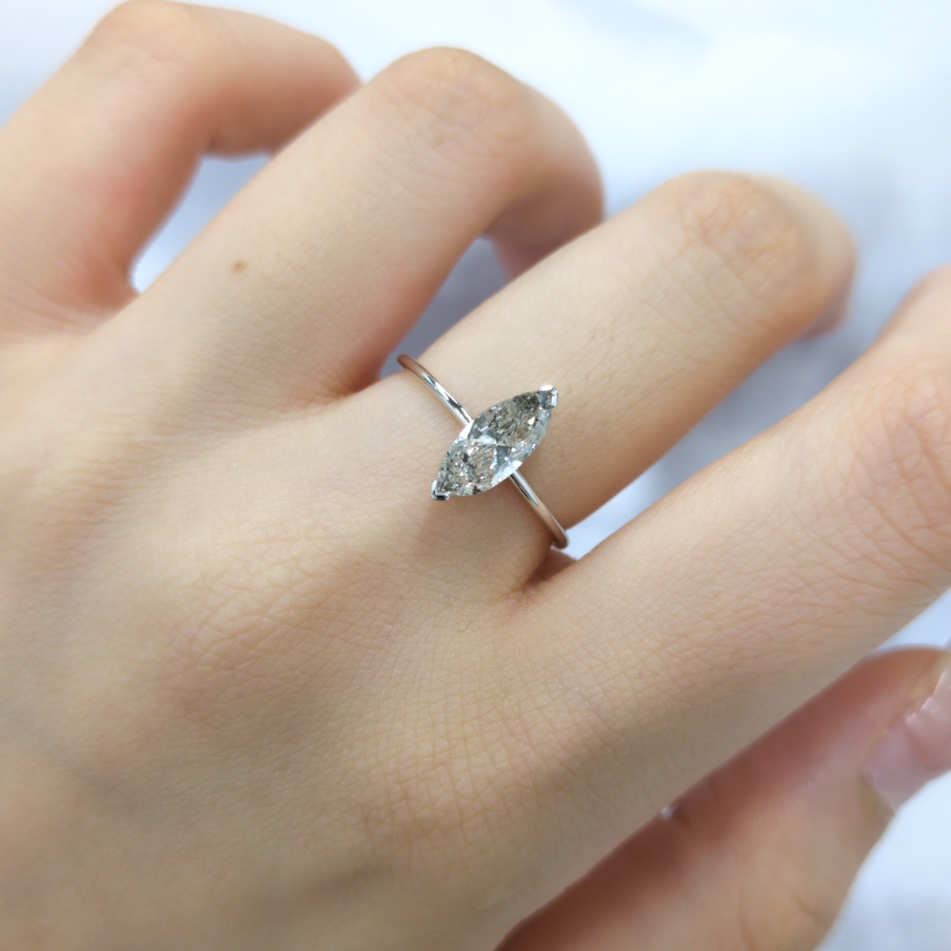 18K White Gold 0.76ct Marquise Diamond Ring