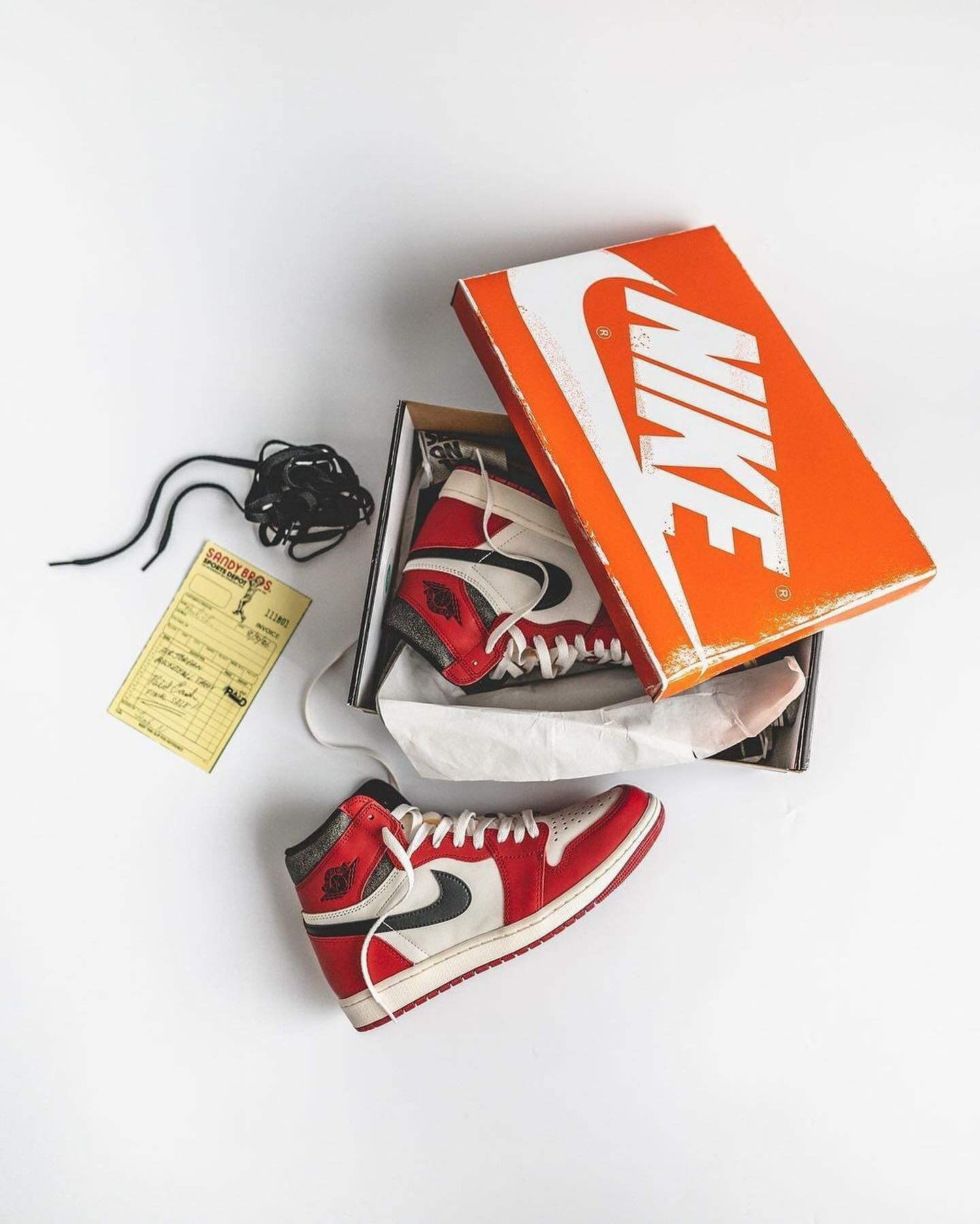 Air Jordan 1 Retro High OG 芝加哥 做舊氧化 DZ5485-612