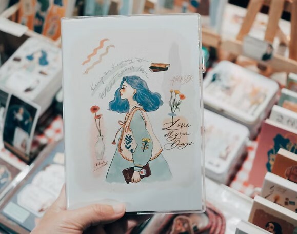 La Dolce Vita Perpetual Planner with pouch