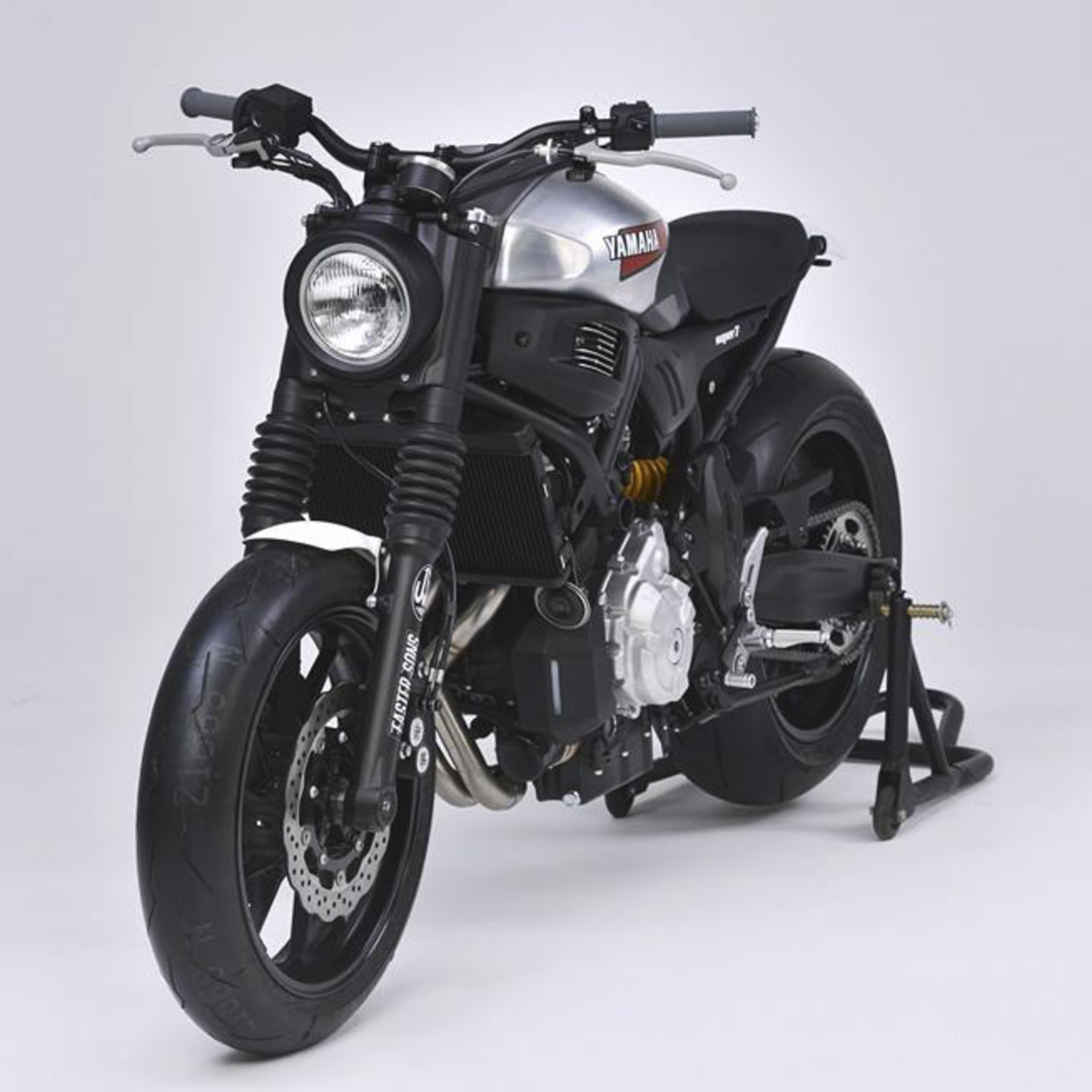 JvB 山葉 XSR700 MT07 專用 大燈 燈罩套件 鹵素燈泡