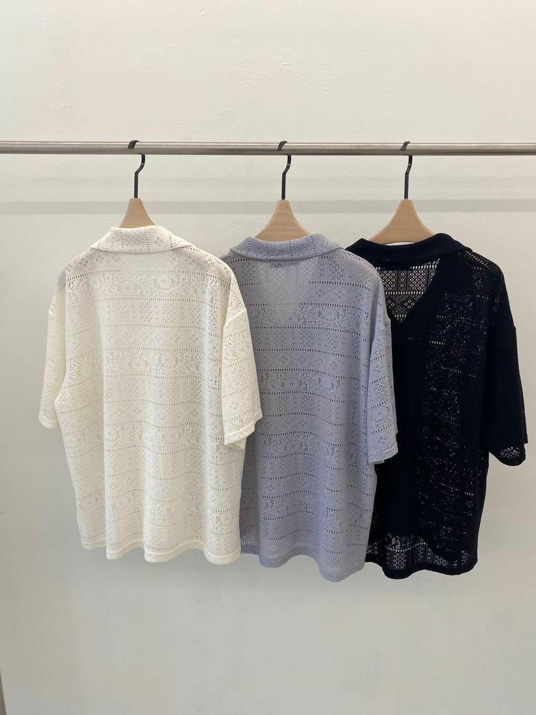 淨色暗紋短袖恤衫 And More-041S