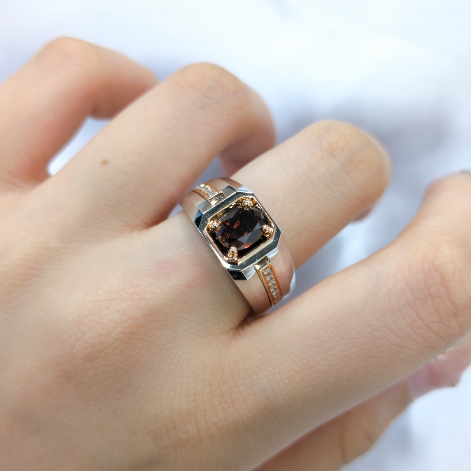 18K Gold 1.40ct Fancy Brown Diamond Ring