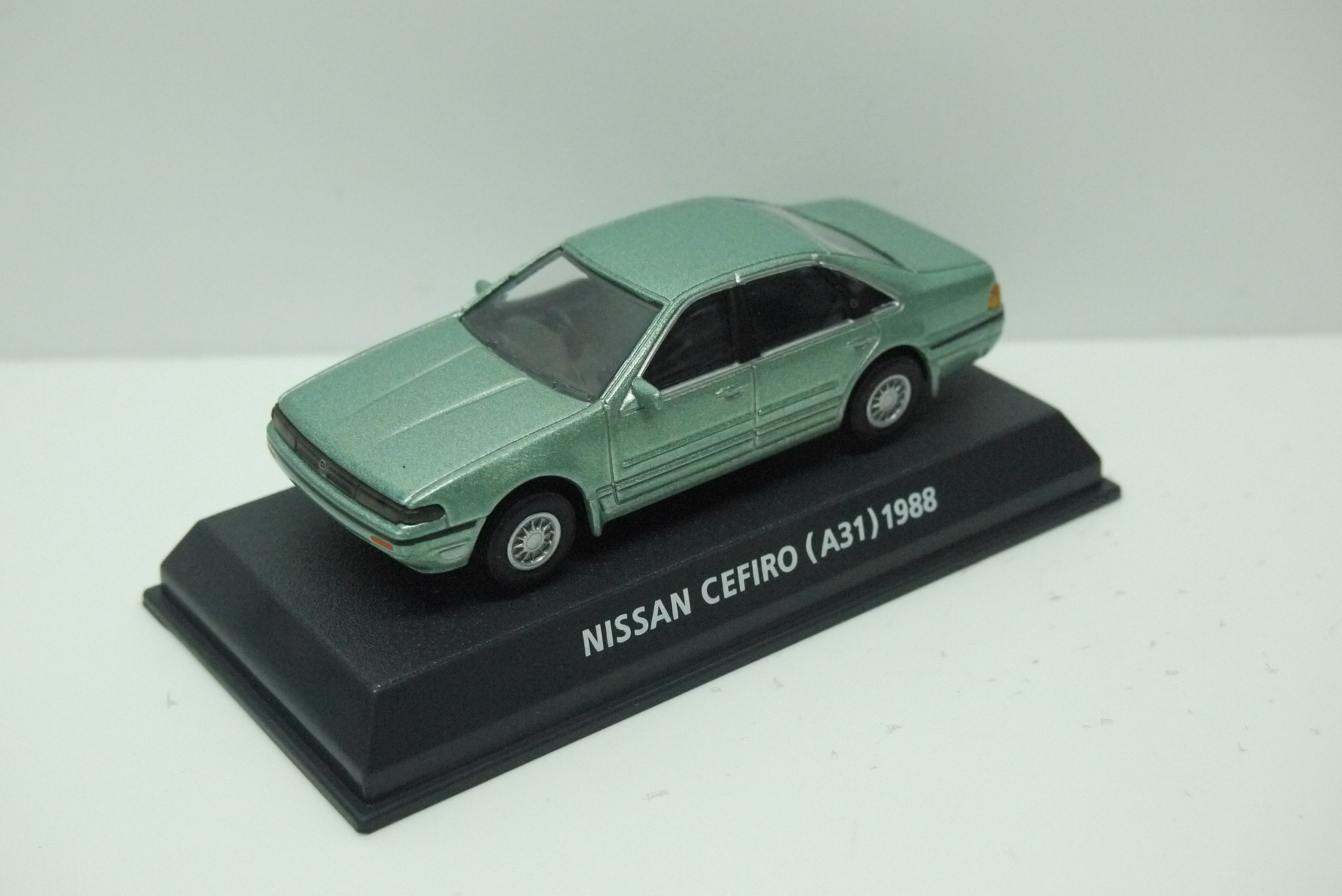 Konami Nissan Cefiro A31 1988 Green