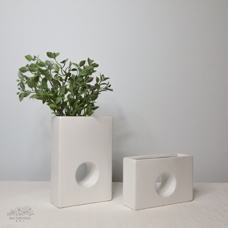 陶瓷花器 啞光 白 2尺寸