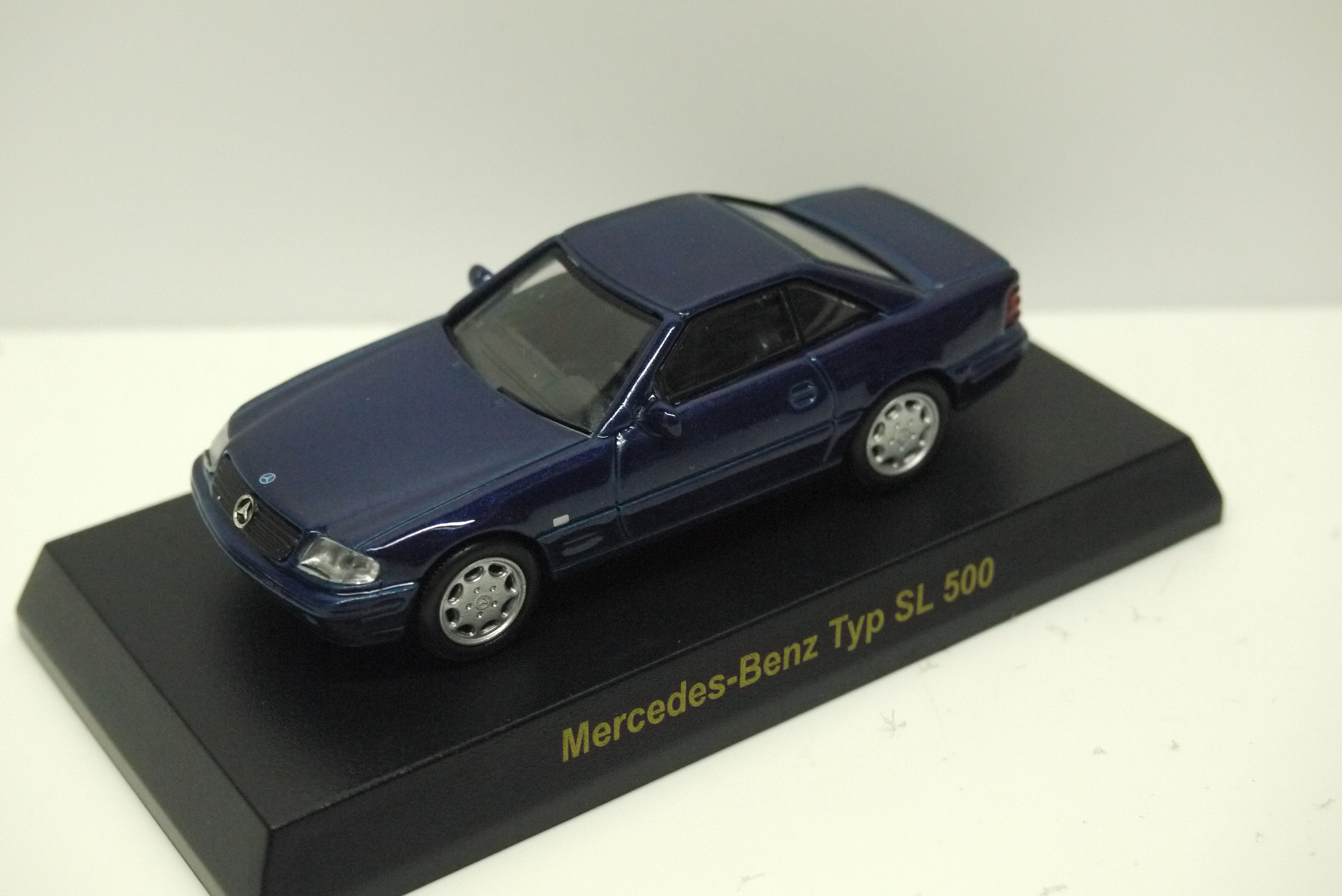Kyosho Mercedes Benz Typ SL 500 Dark Blue