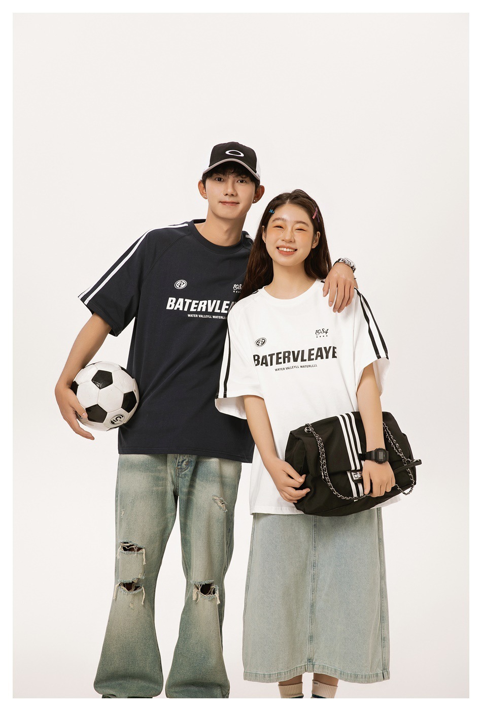 8M26 美式線條運動風短棉TEE 三色