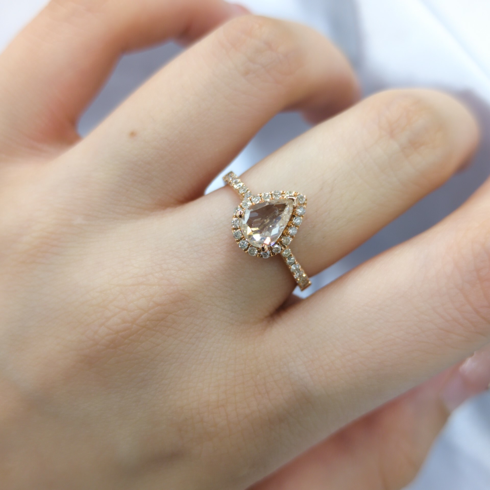 全新18K玫瑰金【單粒93份鑽石】配1卡19份鑽石戒指