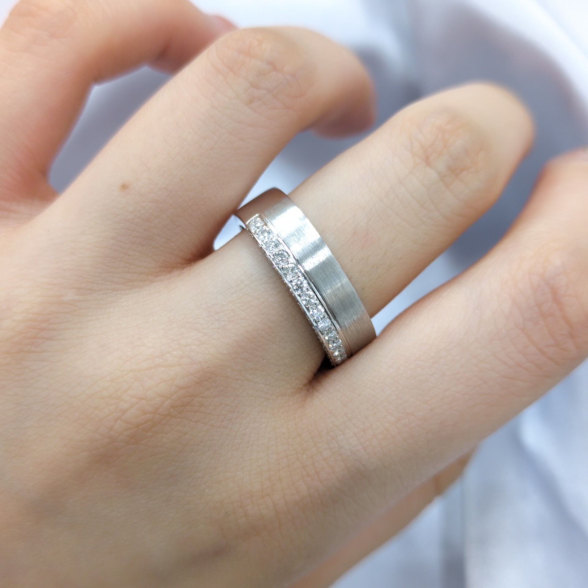 18K White Gold 0.81ct Diamond Wedding Rings