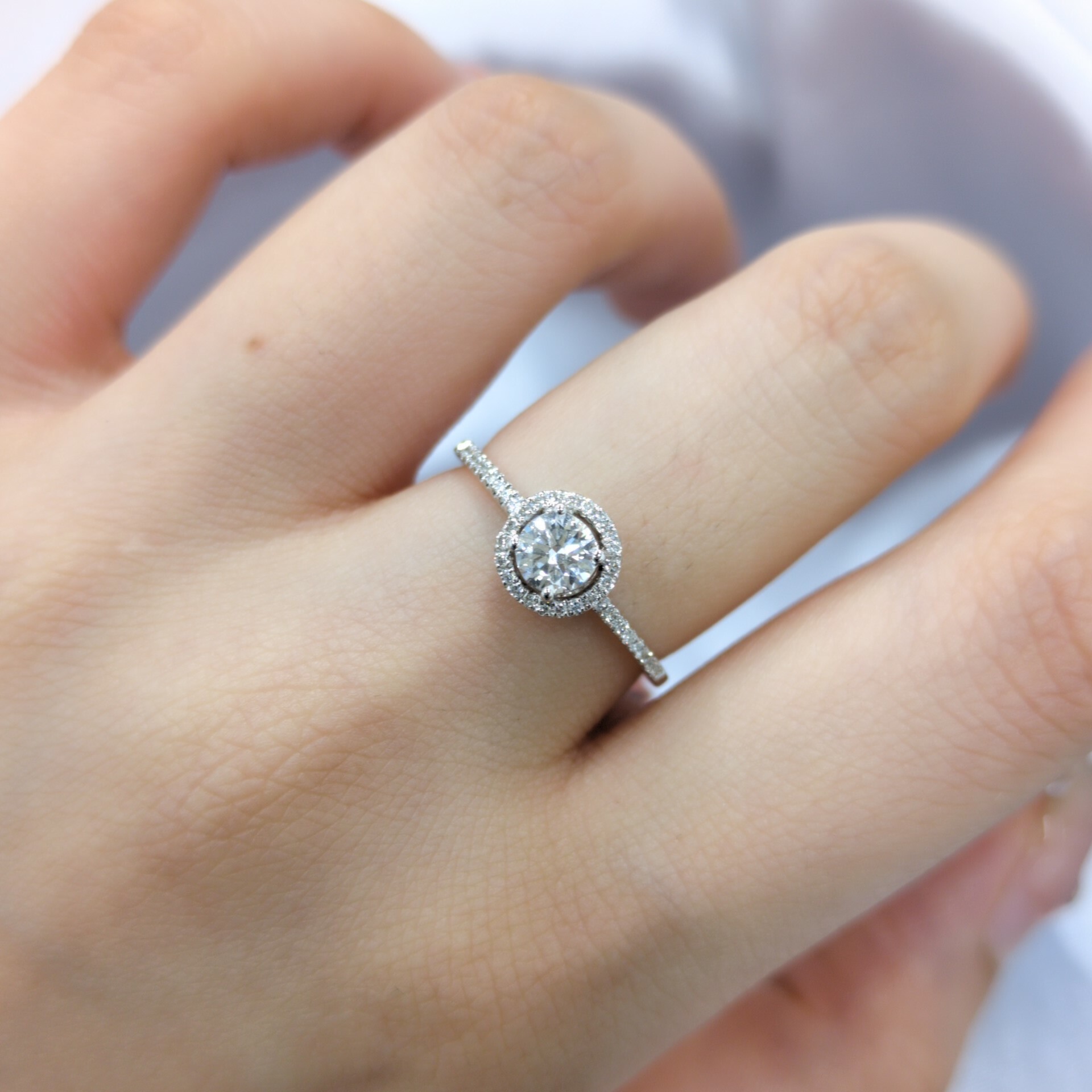 18K White Gold 0.44ct Diamond Ring