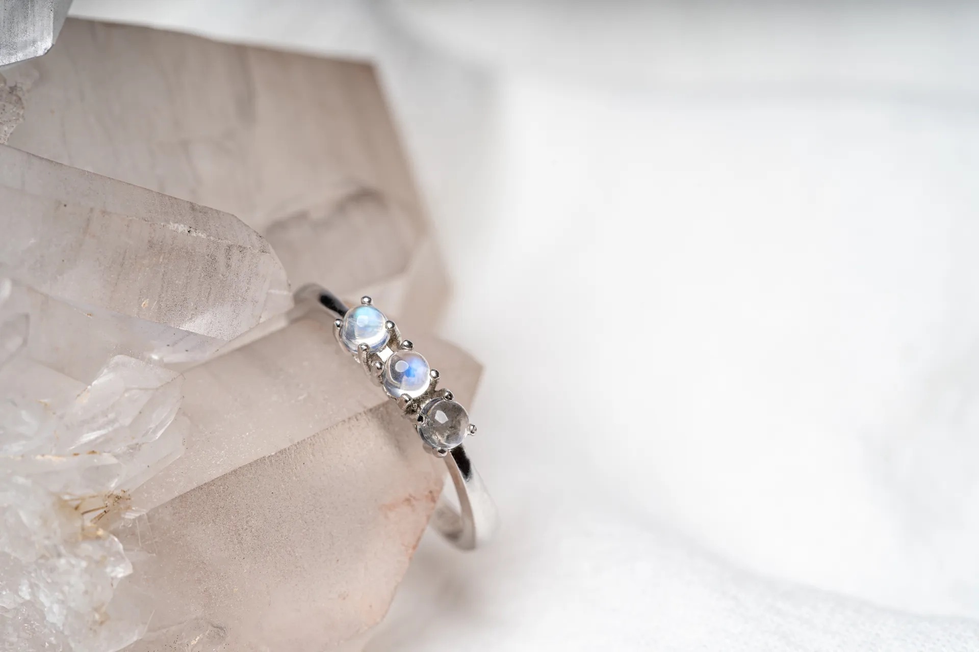 S925銀戒指 | 守護 | 月光石 | 六月誕生石