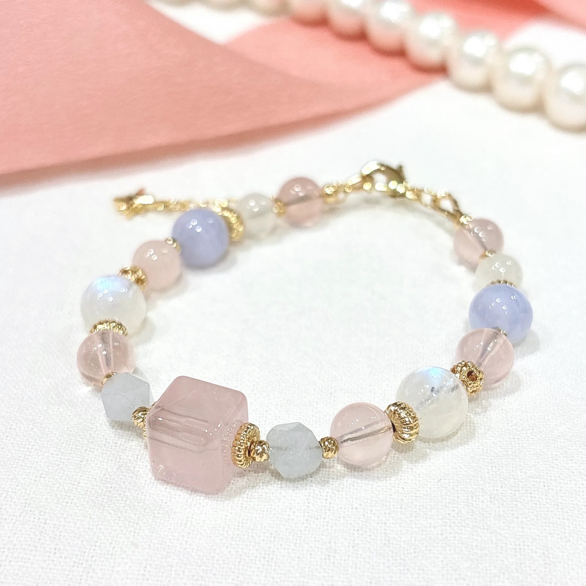 寶寶 | 自信溝通桃花滿滿 | 方糖粉晶《原附扣式：龍蝦扣》