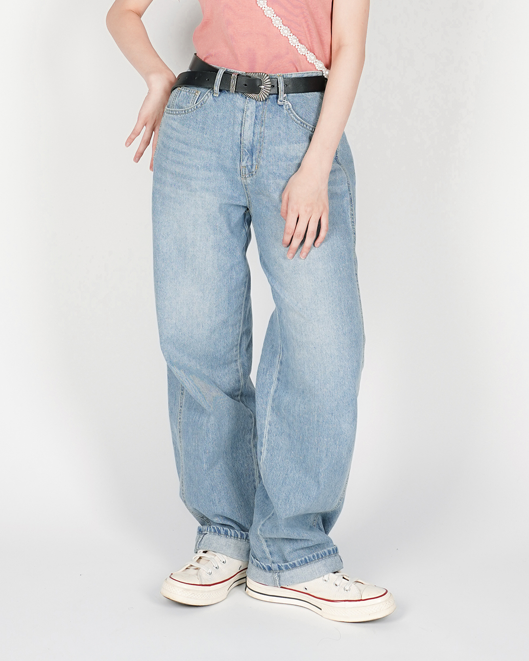 洗水刷色淺牛仔褲