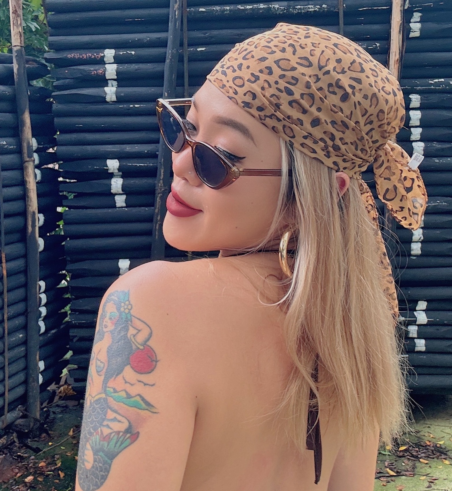 美式復古豹紋方巾