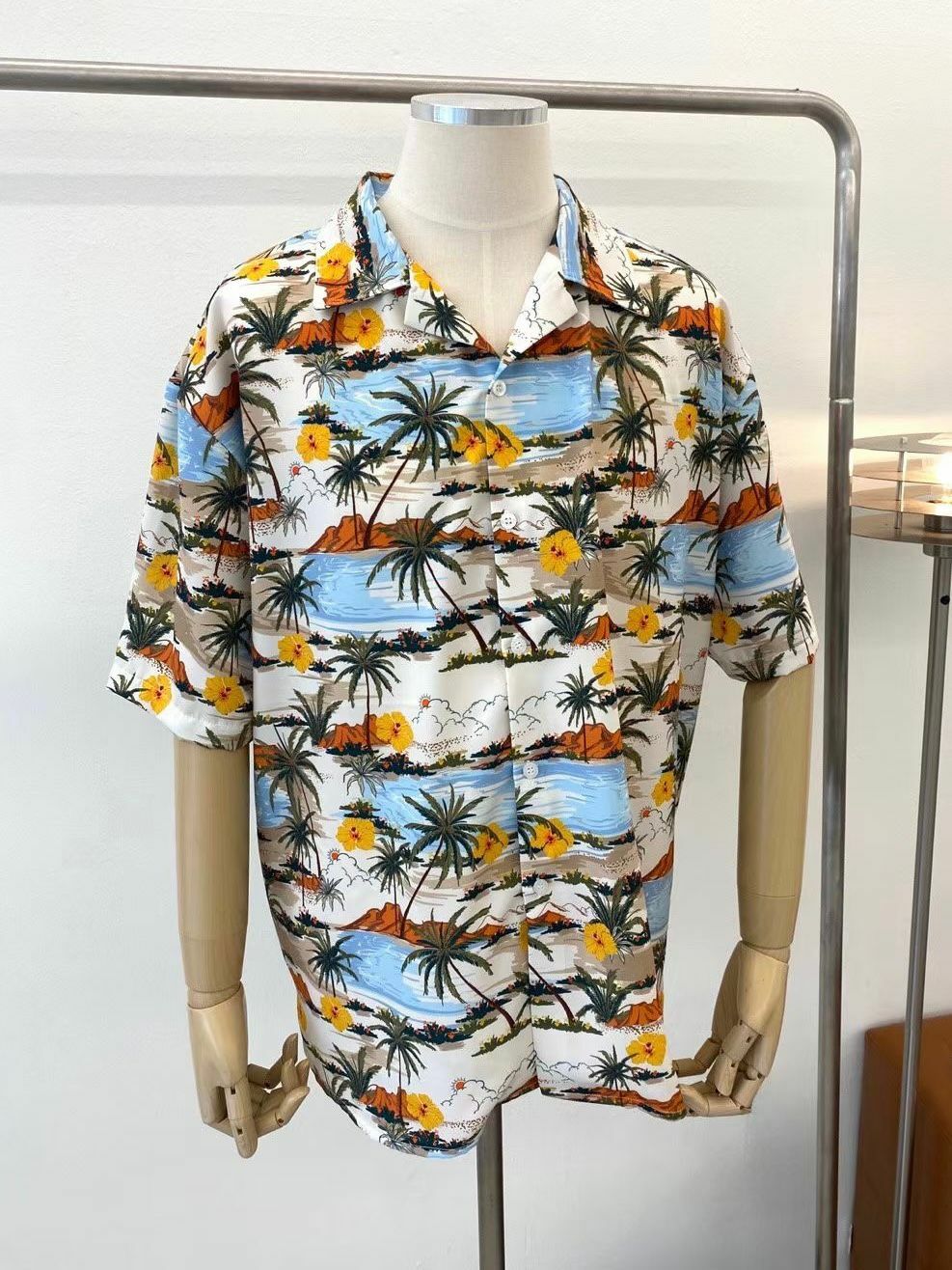 海灘圖案短袖恤衫 And More-049S