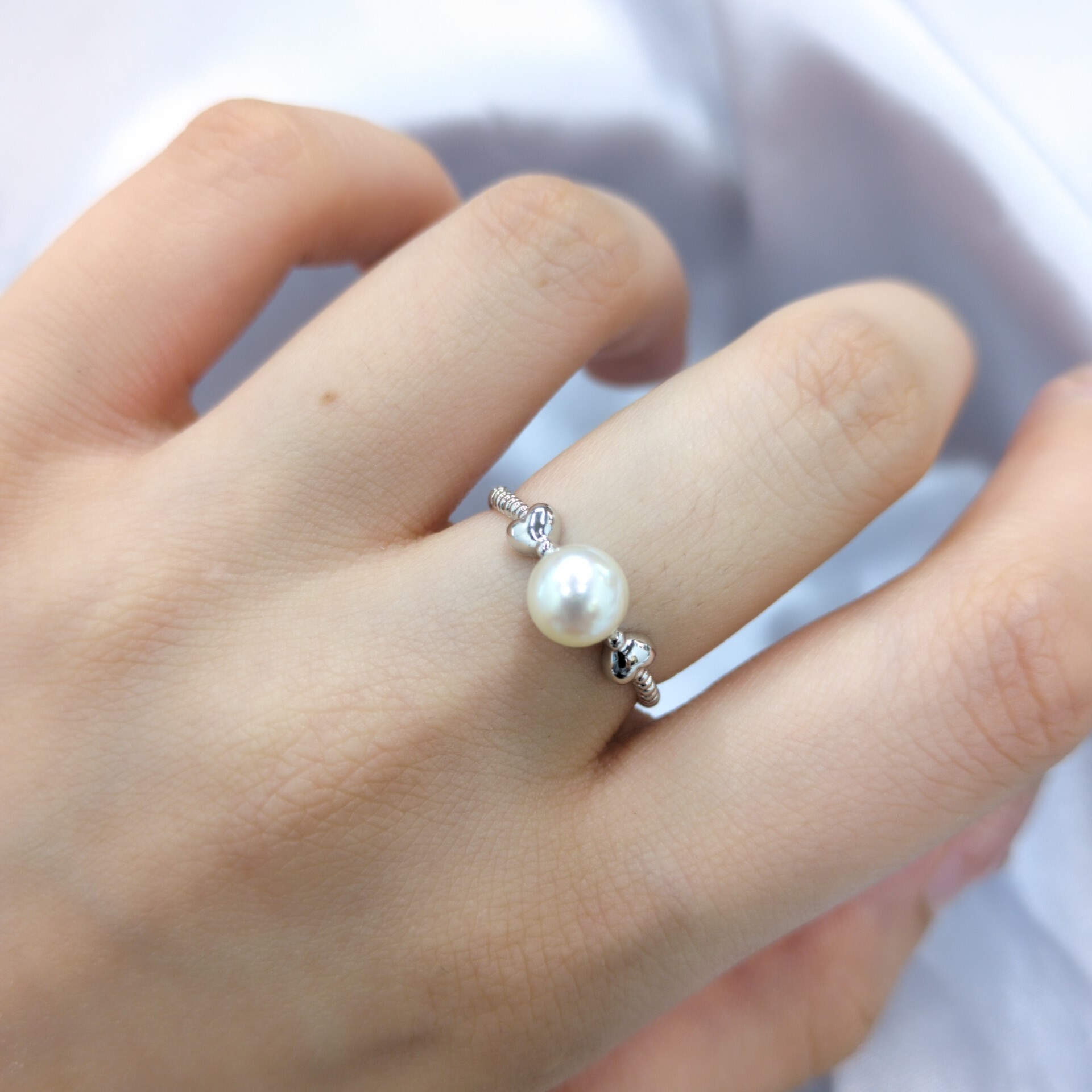 18K White Gold Pearl Ring