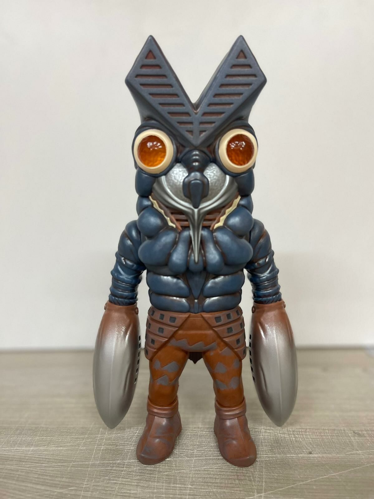 MAZZCOT 24cm 巴魯坦星人BALTAN  ( MAS-004 )