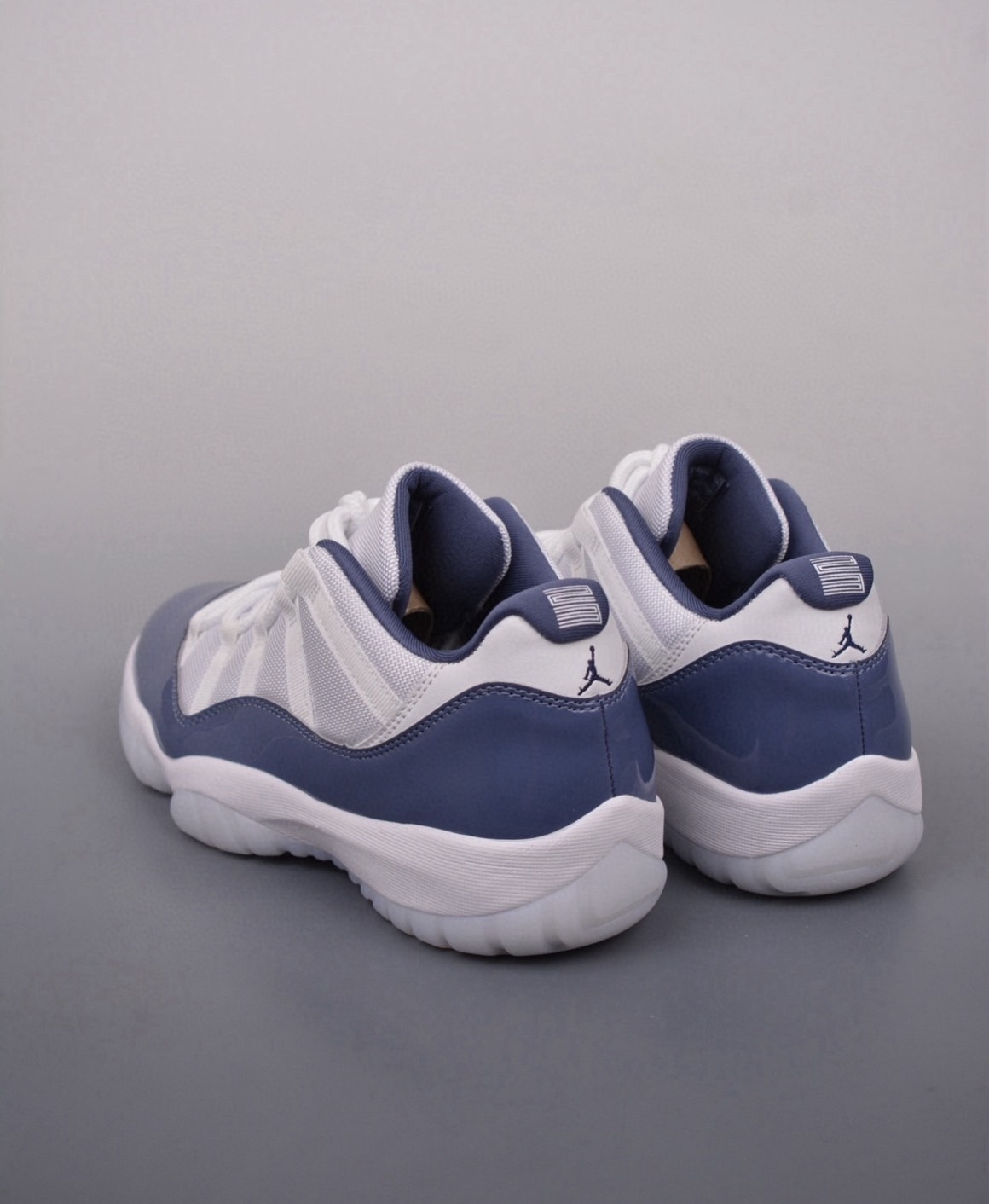 預購 NIKE Jordan 11 Retro Low Diffused Blue 擴散藍