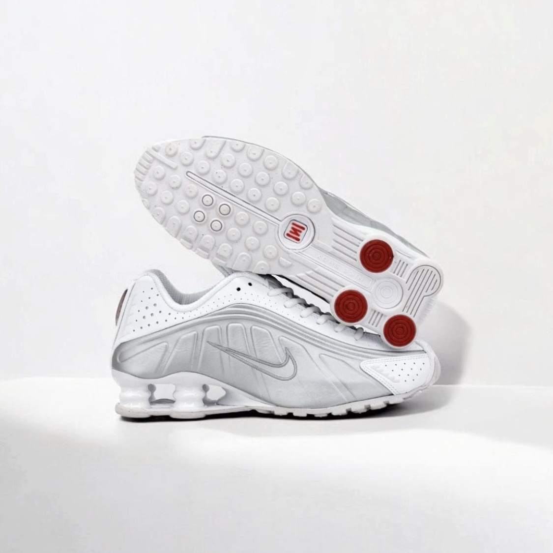 【Focus Store】預購 Nike Shox R4  Wmns "White Silver" 白銀色 AR3565-101